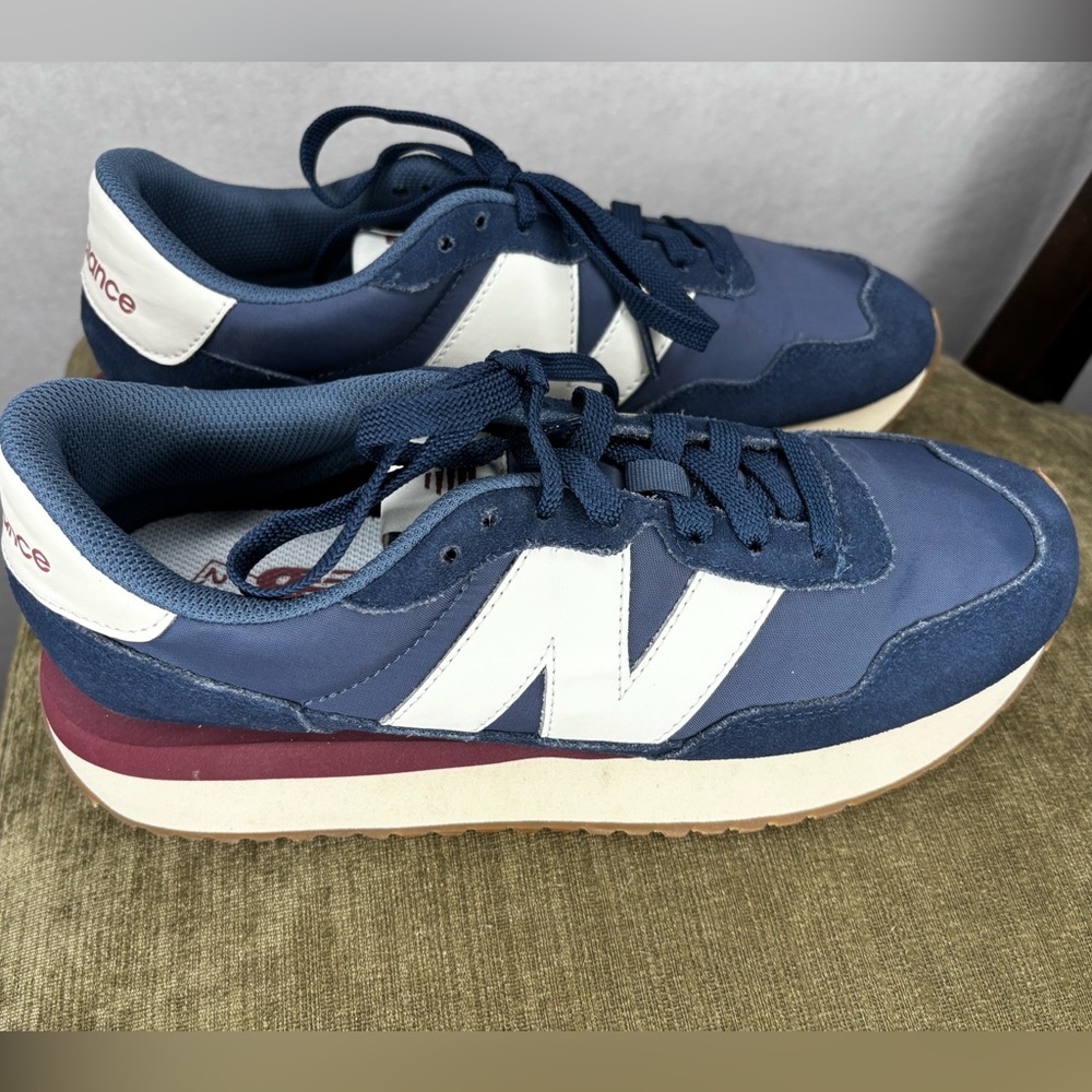 New Balance 273 NWOT